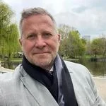 tom hargreeaves– mechanical engineer & 3d printing specialist